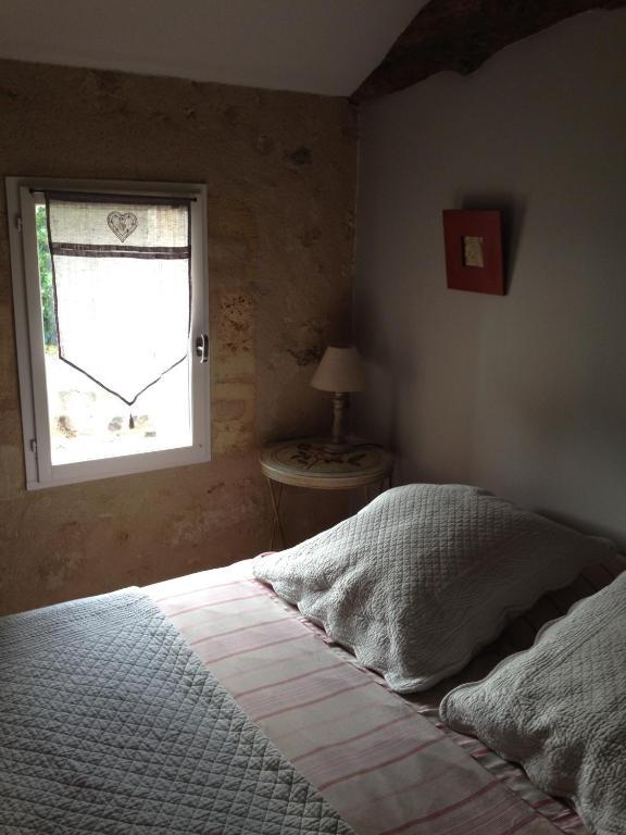 Hôtel Chateau Nardou à Saint-Sulpice-et-Cameyrac Chambre photo